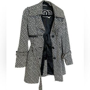 Spoom M-L (38) trench with great pattern in excellent condition so funky! EUC